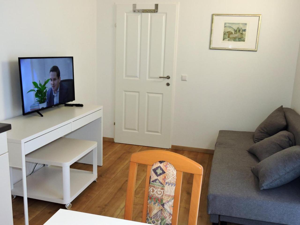 215 Apartment Wien 4-6 Pers 42M2 クラーゲンフルト エクステリア 写真