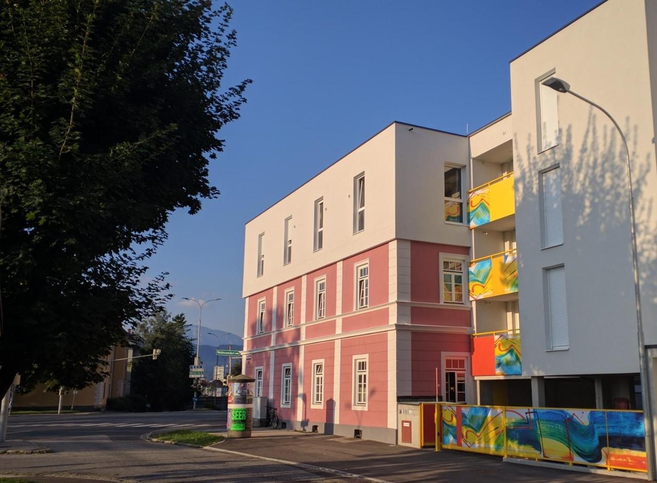 215 Apartment Wien 4-6 Pers 42M2 クラーゲンフルト エクステリア 写真